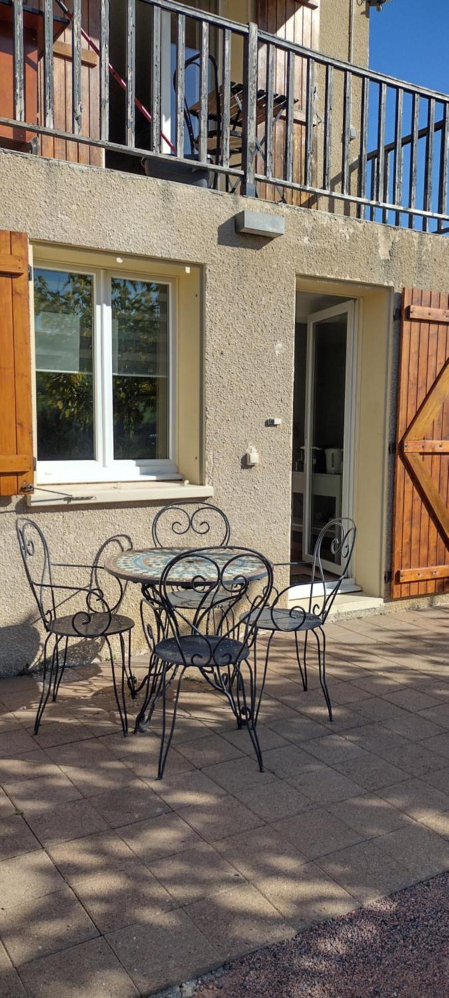 Apartment Avec Espace Exterieur Et Jolie Vue